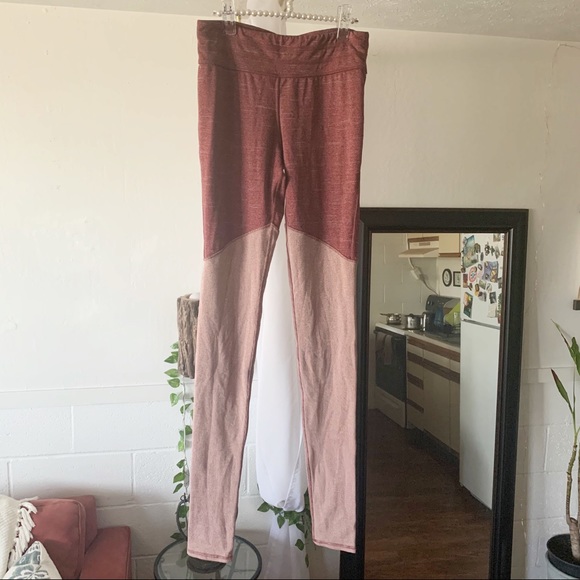 Free People Movement Evolution Leggings in Wine - Picture 4 of 9